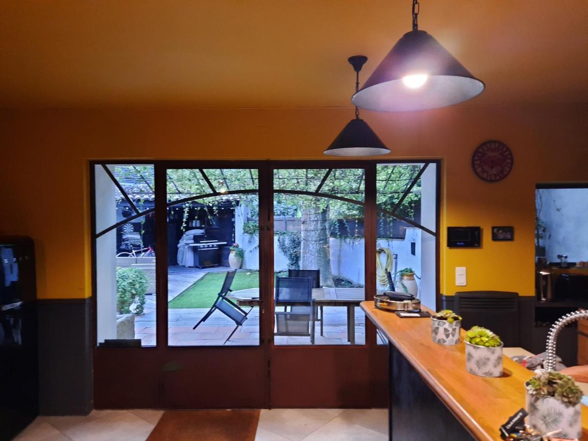 Mas La Maison de mon Père  Proche AVIGNON à PUJAUT Pujaut Exterior foto